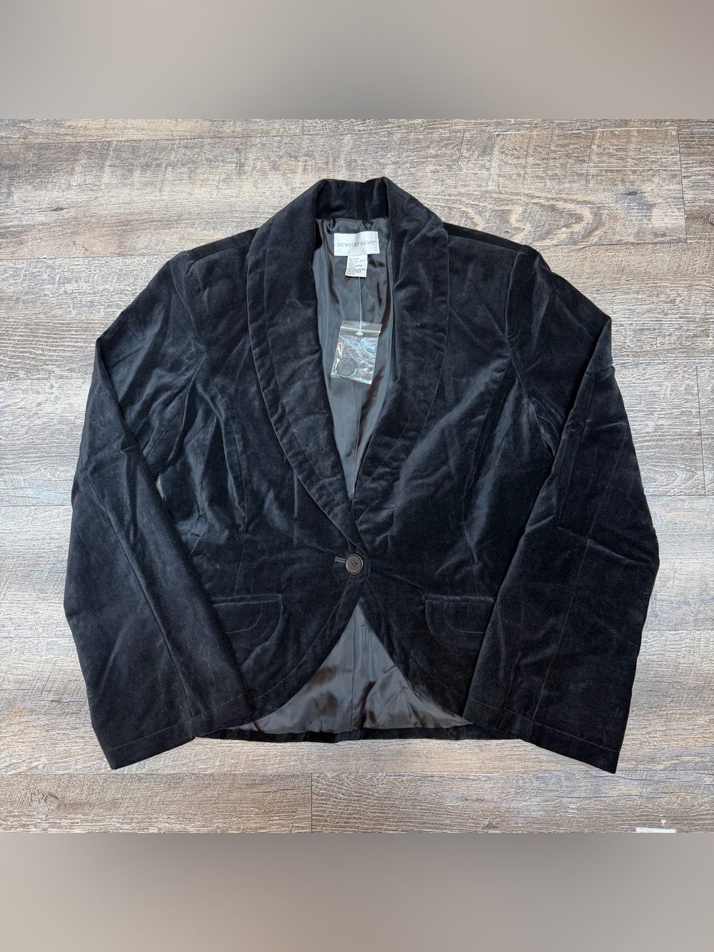 Newport News Black Velvet Single-Button Blazer Jacket Shawl Collar Vintage 90’s